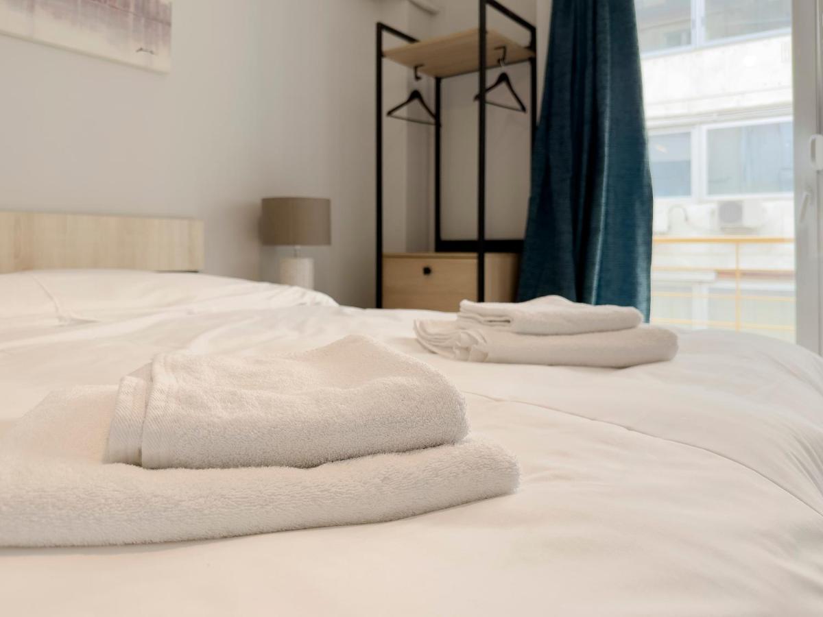 Satovriandou Spacious 128Sqm Apt In Athens Ngoại thất bức ảnh