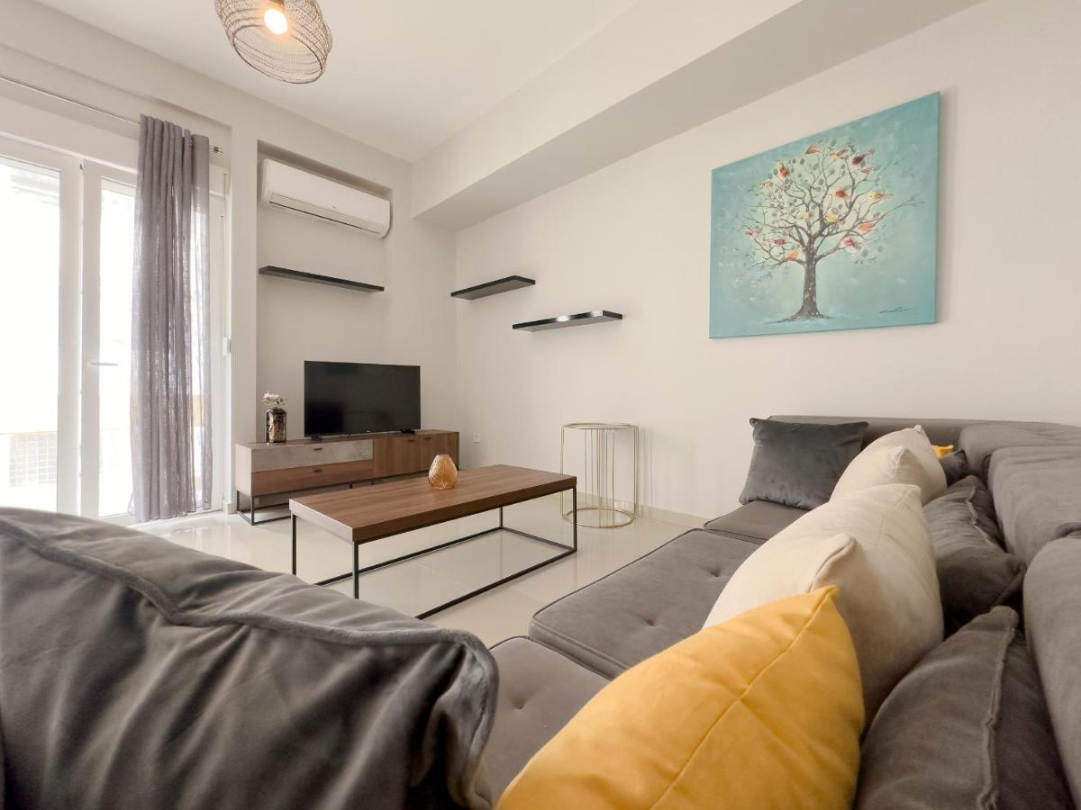 Satovriandou Spacious 128Sqm Apt In Athens Ngoại thất bức ảnh