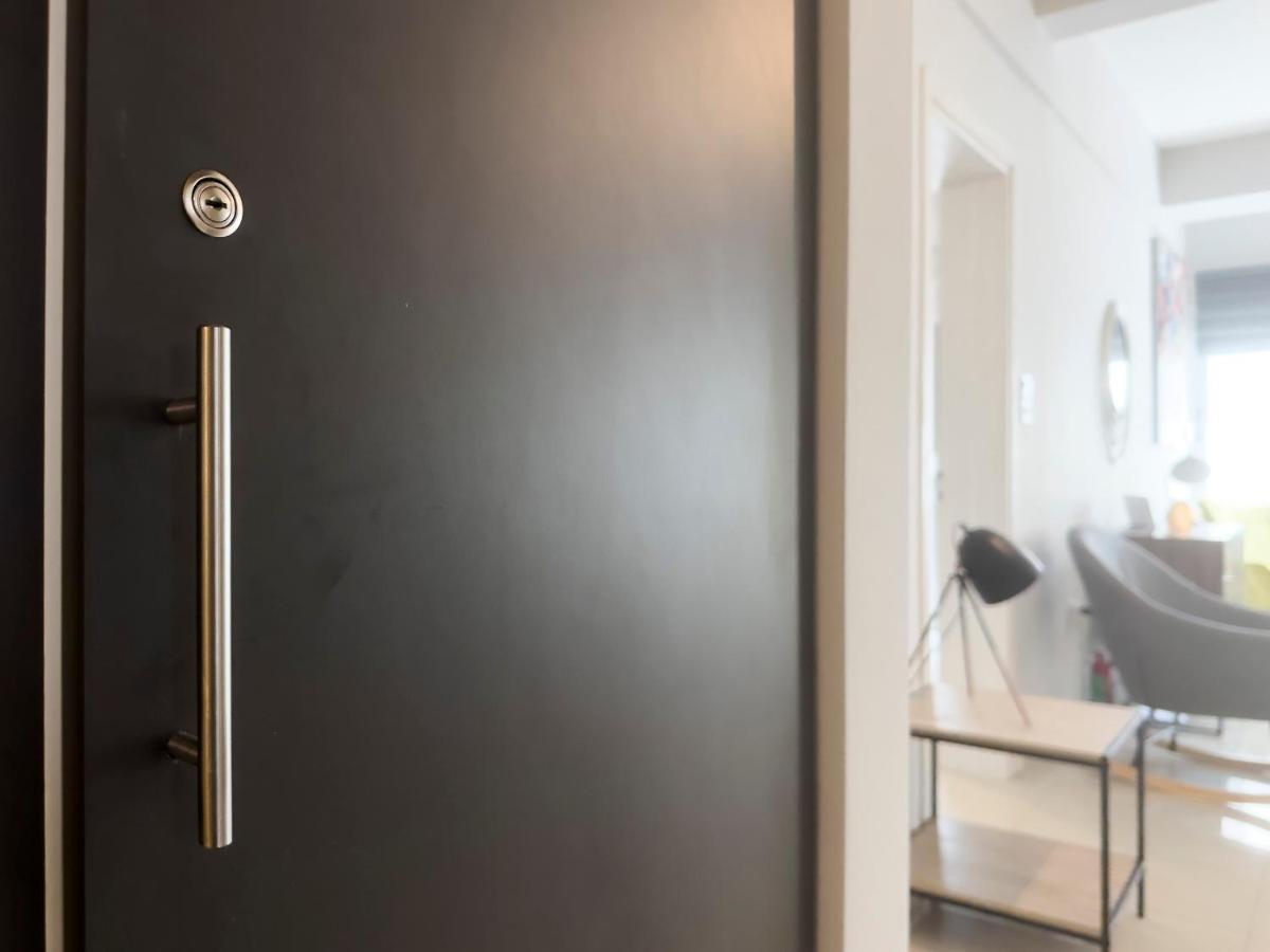 Satovriandou Spacious 128Sqm Apt In Athens Ngoại thất bức ảnh